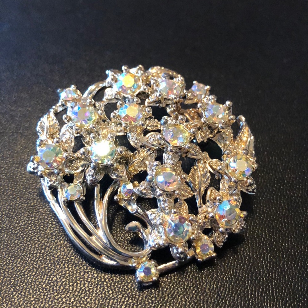 Beautiful stone brooch Antique
